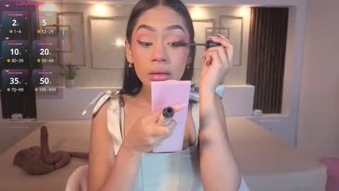 Chloe Moon online show from 11.06.25