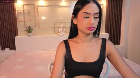 Chloe Moon online show from 11.18.25