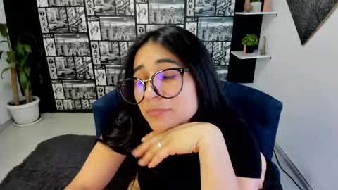 ChloeTurner  online show from 12.02.25