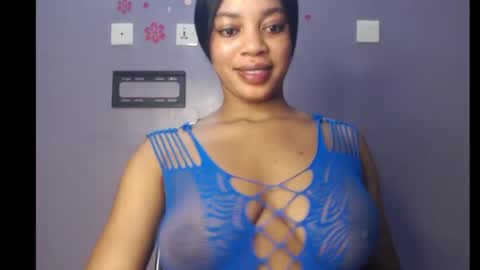 ESTHER online show from 01.25.25