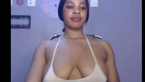 ESTHER online show from 02.02.25