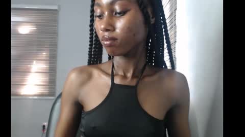 choco_petitqueen online show from 11.18.25