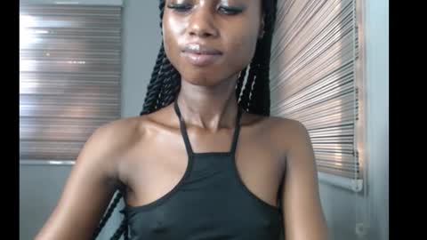 choco_petitqueen online show from 11.25.25