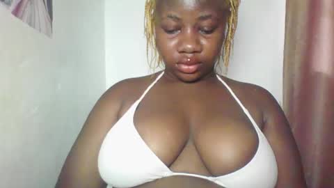 Snapshot of chocolateassgirl61 chatting on 03.24.26 chocolateassgirl61 online show from 03.24.26
