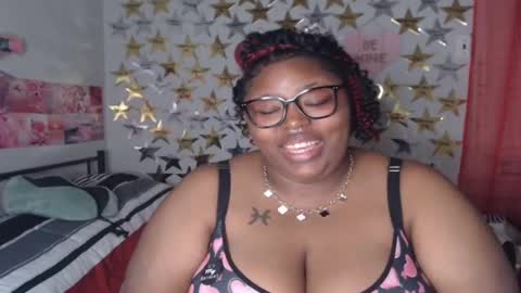 Snapshot of chocolatebunnyxx69 chatting on 02.16.26 Melina online show from 02.16.26