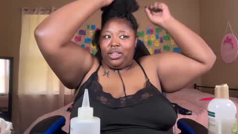 Snapshot of chocolatebunnyxx69 chatting on 06.20.26 Melina online show from 06.20.26