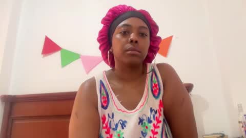 Snapshot of chocolatecakequeen chatting on 11.10.25 ChocolateCakeQueen online show from 11.10.25