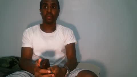 Snapshot of chocolatedolla chatting on 01.10.25 chocolatedolla online show from 01.10.25