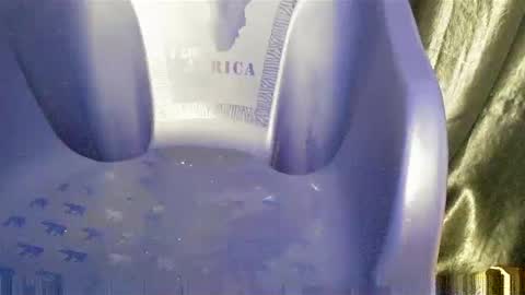 Snapshot of chocoslut22 chatting on 11.02.25 chocoslut22 online show from 11.02.25