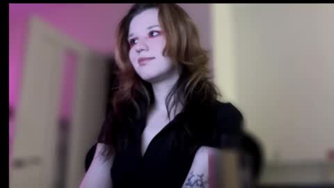 Lissa online show from 11.21.25