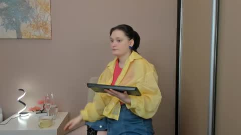 Cassandra online show from 03.26.26