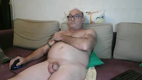 chrichri online show from 11.16.25