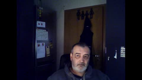 Snapshot of chris250268 chatting on 01.12.25 Chris online show from 01.12.25