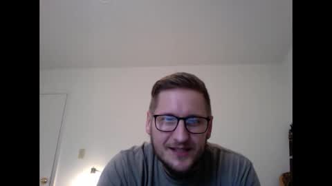 Snapshot of chris2fur87 chatting on 10.07.25 Christopher the Blue-Eye Guy online show from 10.07.25