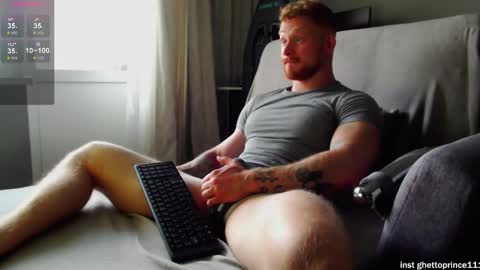 redhead thief of sausages and hearts online show from 10.14.25