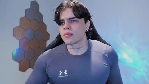 Chris Cooper Independent model online show from 11.26.25