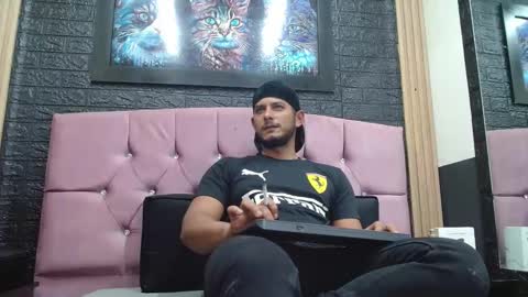 Snapshot of chris_dick2 chatting on 12.20.25 chris_dick2 online show from 12.20.25