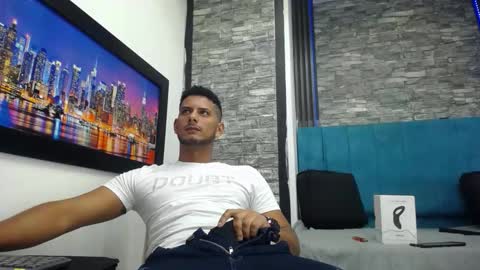 Snapshot of chris_dick2 chatting on 02.03.26 chris_dick2 online show from 02.03.26