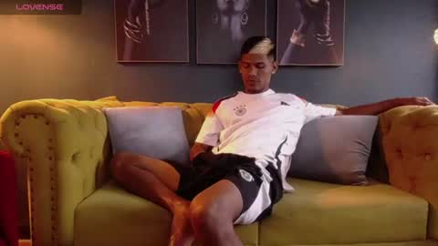 chris online show from 07.04.26
