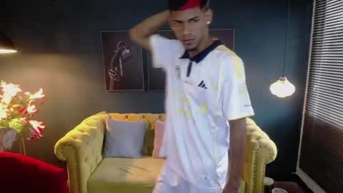 chris online show from 07.10.26