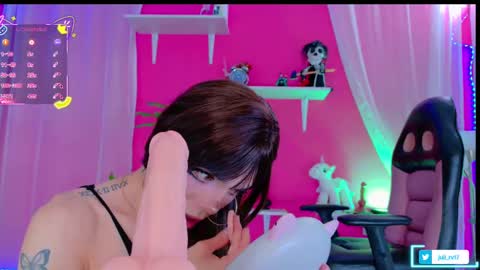 Snapshot of chris_parker01 chatting on 09.17.25 juli Instagram july rv17 - Twitter juli rv17 online show from 09.17.25