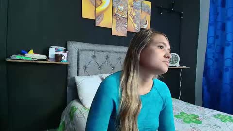 Snapshot of chris_sharon2023 chatting on 10.24.25 Yarixa online show from 10.24.25