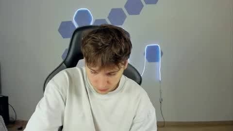 Chris Tyson online show from 12.03.24