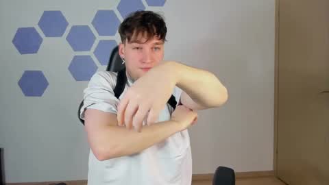 Chris Tyson online show from 01.08.25