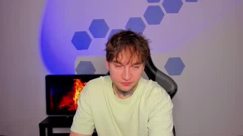 Chris Tyson online show from 11.12.25