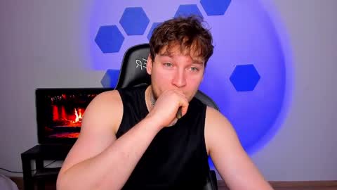 Chris Tyson online show from 04.09.26