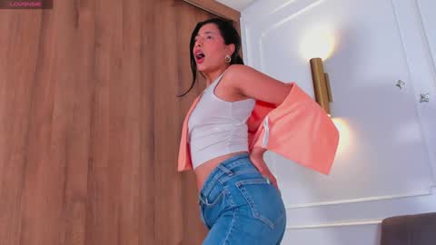 Chrishell online show from 12.15.24