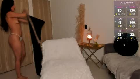 Chrishell online show from 06.04.26