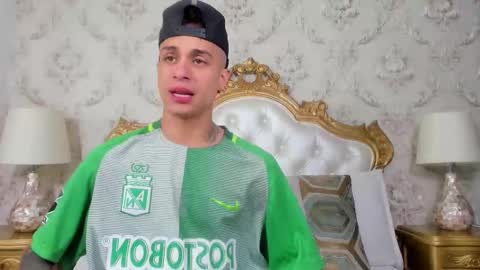 Chris online show from 12.04.25