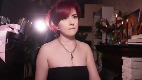 chriss_foxx online show from 10.30.25