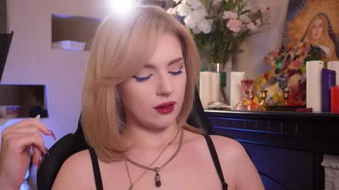 chriss_foxx online show from 03.12.26