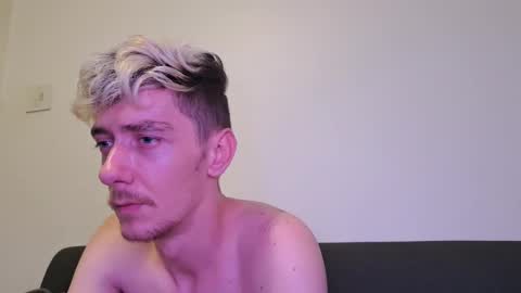 Christopher online show from 11.25.25