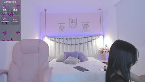 christal_jane online show from 01.22.25