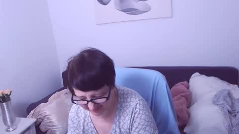 Christa online show from 04.18.26