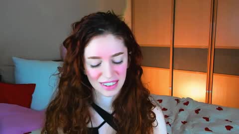 christinaconteeree online show from 03.29.26