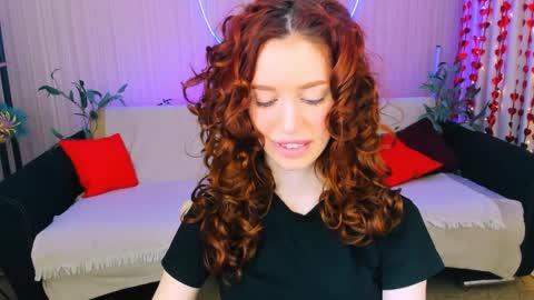 christinaconteeree online show from 03.30.26