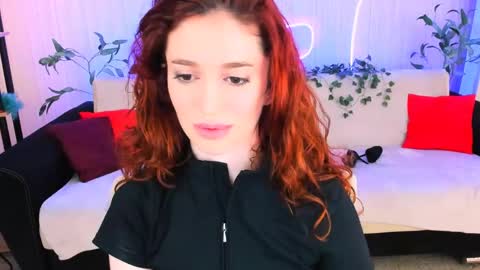 christinaconteeree online show from 05.31.26