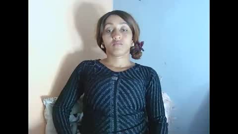 christine213 online show from 10.12.25