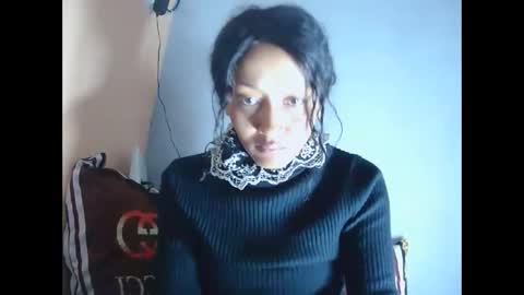 christine213 online show from 11.12.25