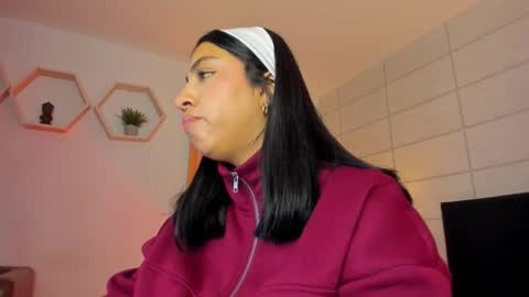 Christine  online show from 11.20.25