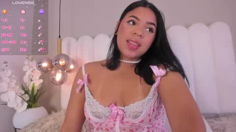 Christine  online show from 10.02.25