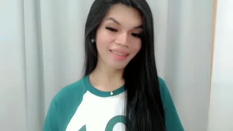 Snapshot of christine_slutt chatting on 11.25.25 STEFFY online show from 11.25.25