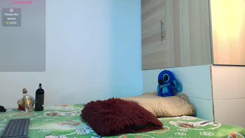 CHRISTOPHER online show from 10.19.25