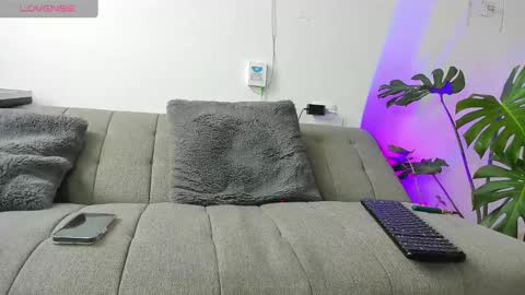 Christopher online show from 12.24.24