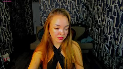 Snapshot of christy_little chatting on 12.29.24 hristy3 online show from 12.29.24