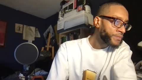 Vinny.D online show from 11.22.25